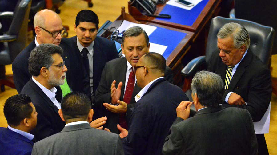 Diputados aún evalúan asignar $250 millones del BID al Gobierno para atender emergencia por COVID19 diputados-aun-evaluan-asignar-250-millones-del-bid-al-gobierno-para-atender-emergencia-por-covid19